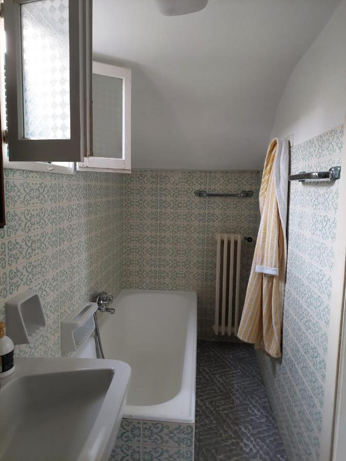 Villa Nel Salento - Ampie Camere E Giardino, Fino A 9 Persone Barbarano del Capo Exterior foto