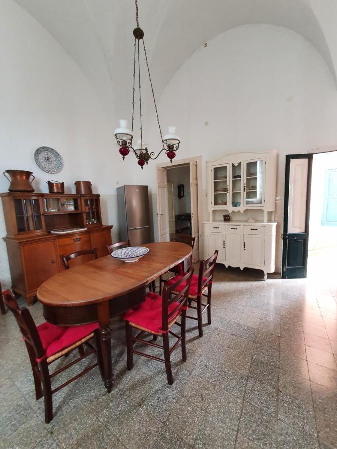 Villa Nel Salento - Ampie Camere E Giardino, Fino A 9 Persone Barbarano del Capo Exterior foto